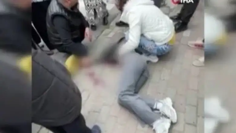 Okul önünde korkunç cinayet!