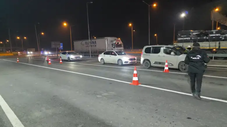 Ankara-Bursa yolunda trafik denetiminde 33 bin TL ceza