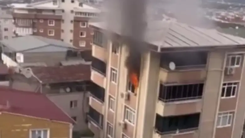 Alevler daireyi sardı, ekipler seferber oldu!