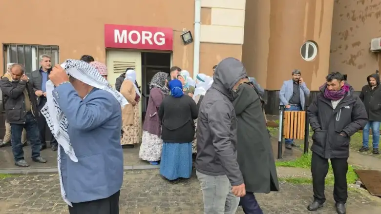 Yıldırım çarpası sonucu 3 çocuktan 2'si yaşamını yitirdi, 1'i ağır yaralı