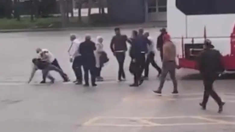 Terminalde çıkan kavgada ortalık karıştı!