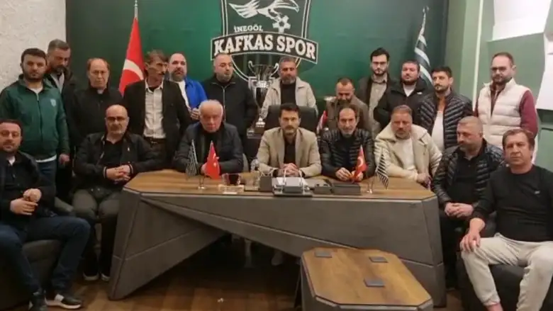 Kafkasspor’da kriz büyüyor mu? Yönetimden gece yarısı yanıt