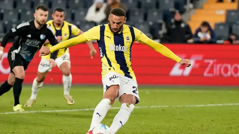 Cenk Tosun Fenerbahçe’den Ayrılıyor
