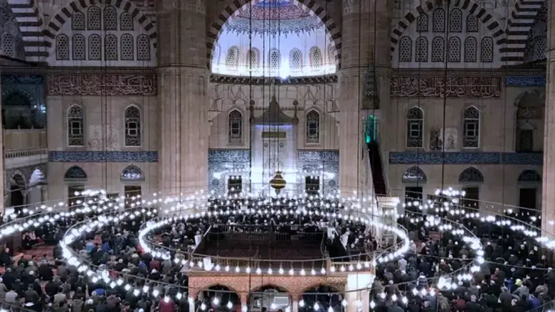 Miraç Kandili namazı saat kaçta kılınır? Bursa vakitleri