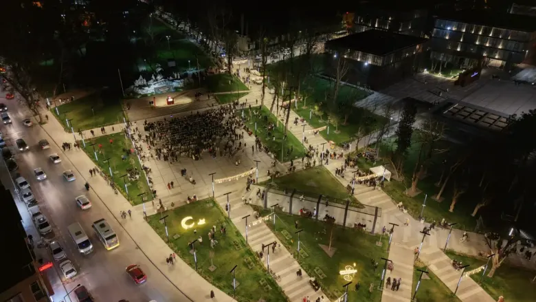 Teravihten orta oyununa... İnegöl’de Ramazan geceleri dolu dolu yaşanıyor!