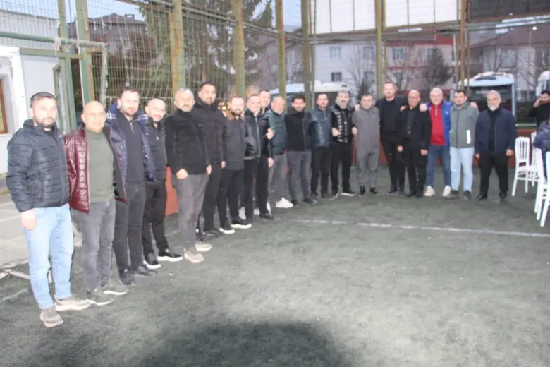 İnegöl’de spor camiası Karadeniz Güvenspor iftarında buluştu