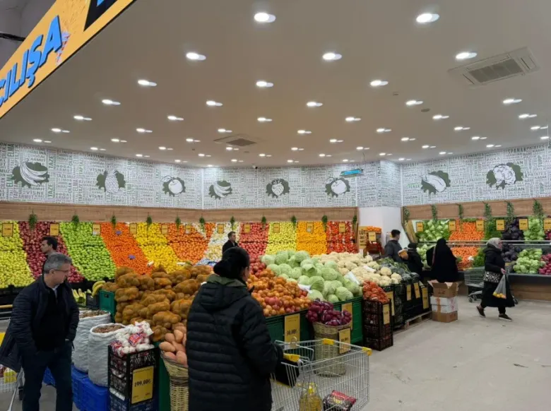 İnegöl'e dev yatırım! Tam 200 kişi çalışıyor