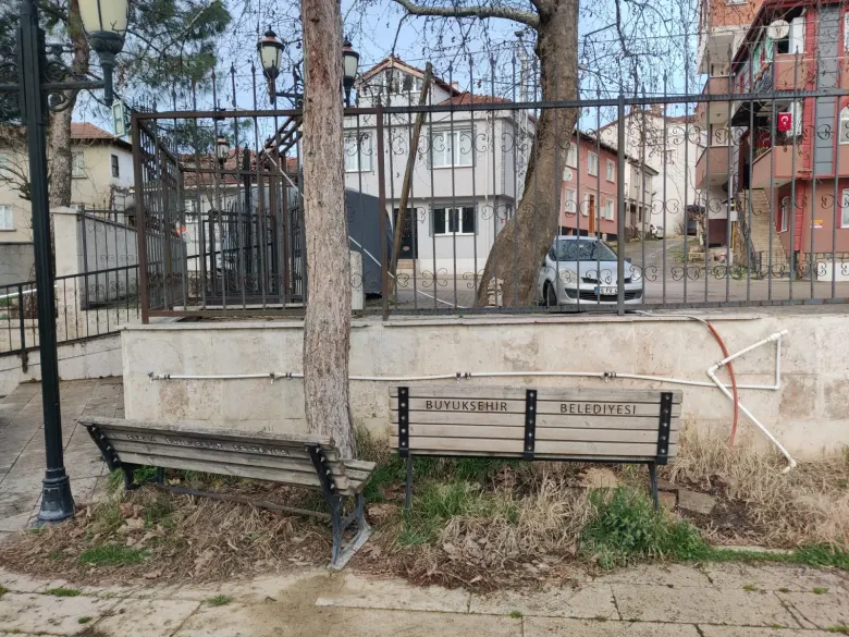 İnegöl’de tarihi camide şadırvan ve tuvalet krizi