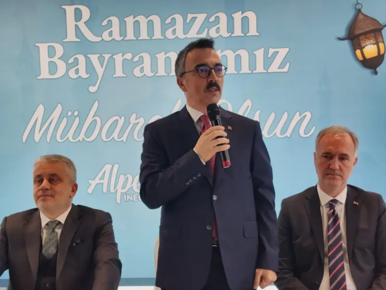 İnegöl’de ilçe protokolü arife günü bayramlaştı