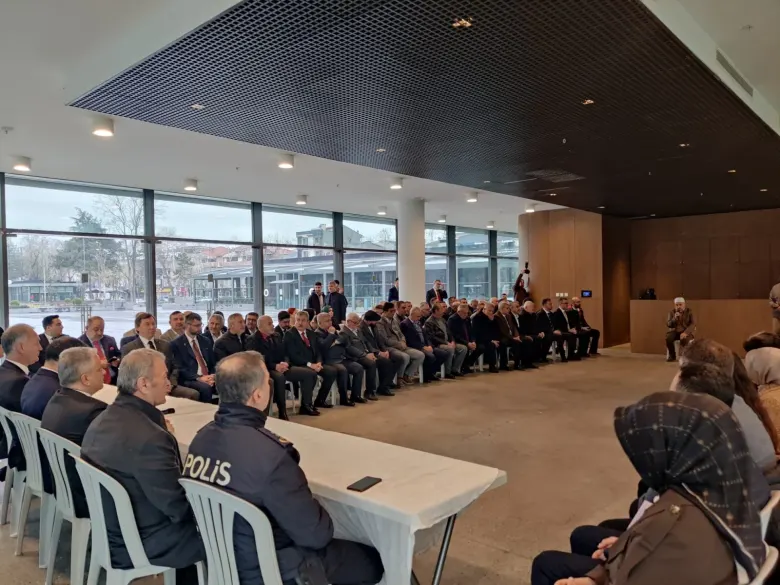İnegöl’de ilçe protokolü arife günü bayramlaştı
