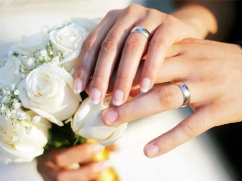 Düğün davetiyesine eklenen detay tartışma yarattı