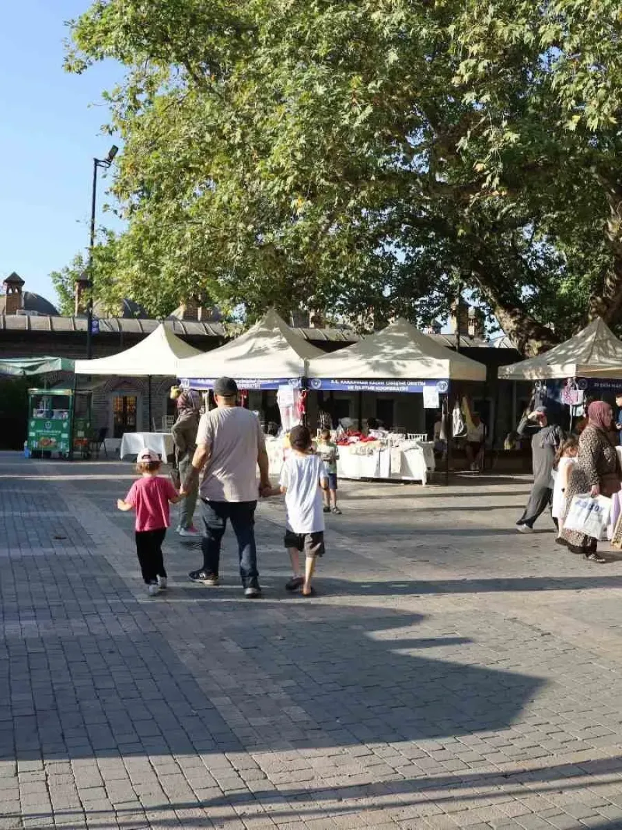 "Meydan Kadınların" pazarına büyük ilgi
