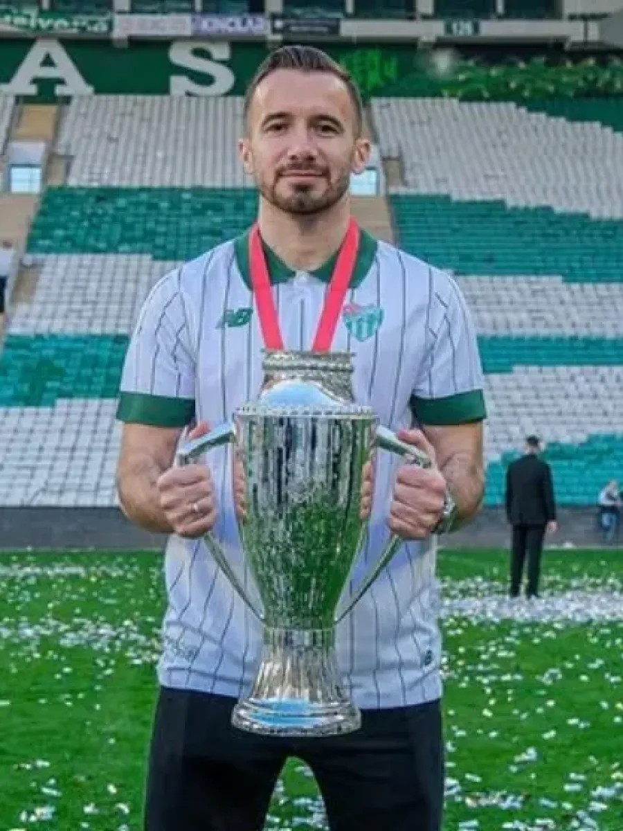 Talha Yünkuş, Bursaspor’a veda etti
