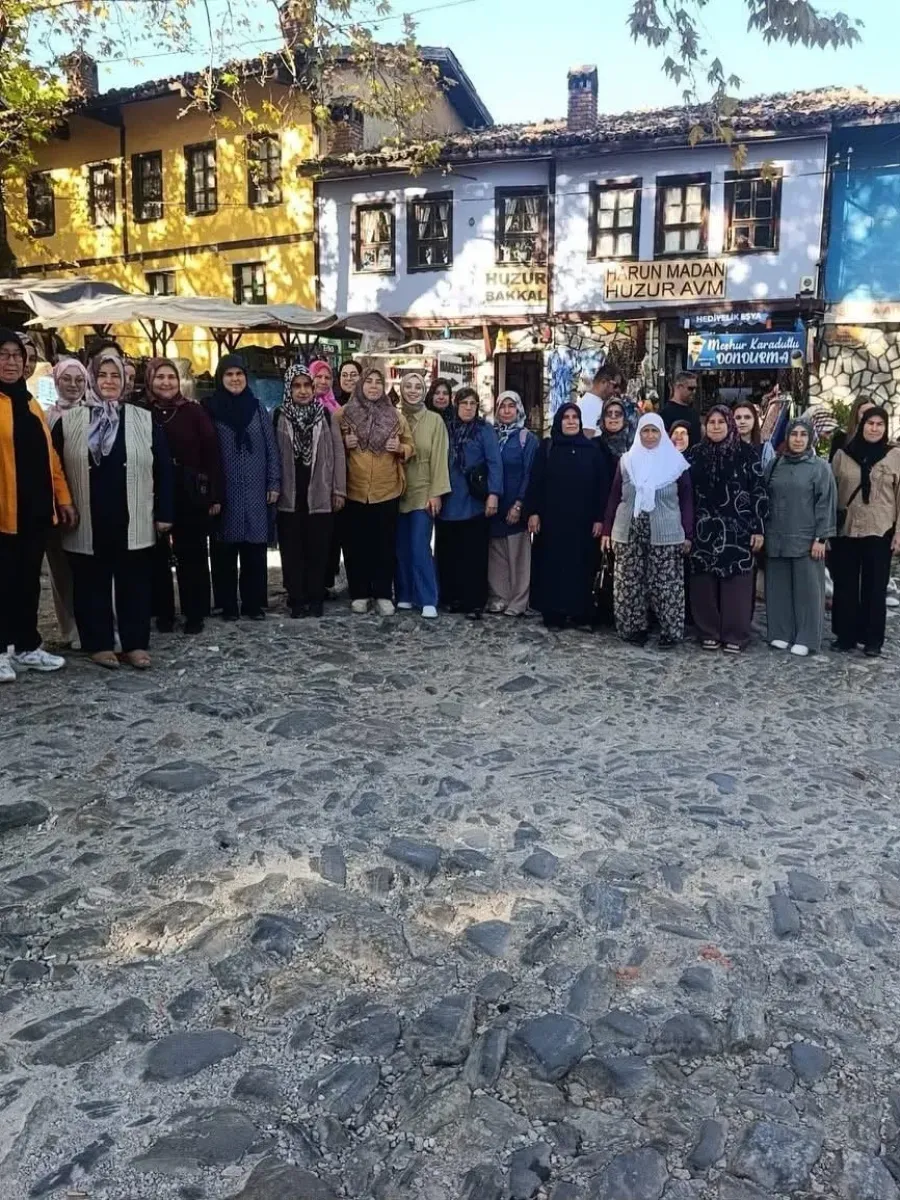 Sarıgöllü kadınlardan Bursa’ya kültür gezisi