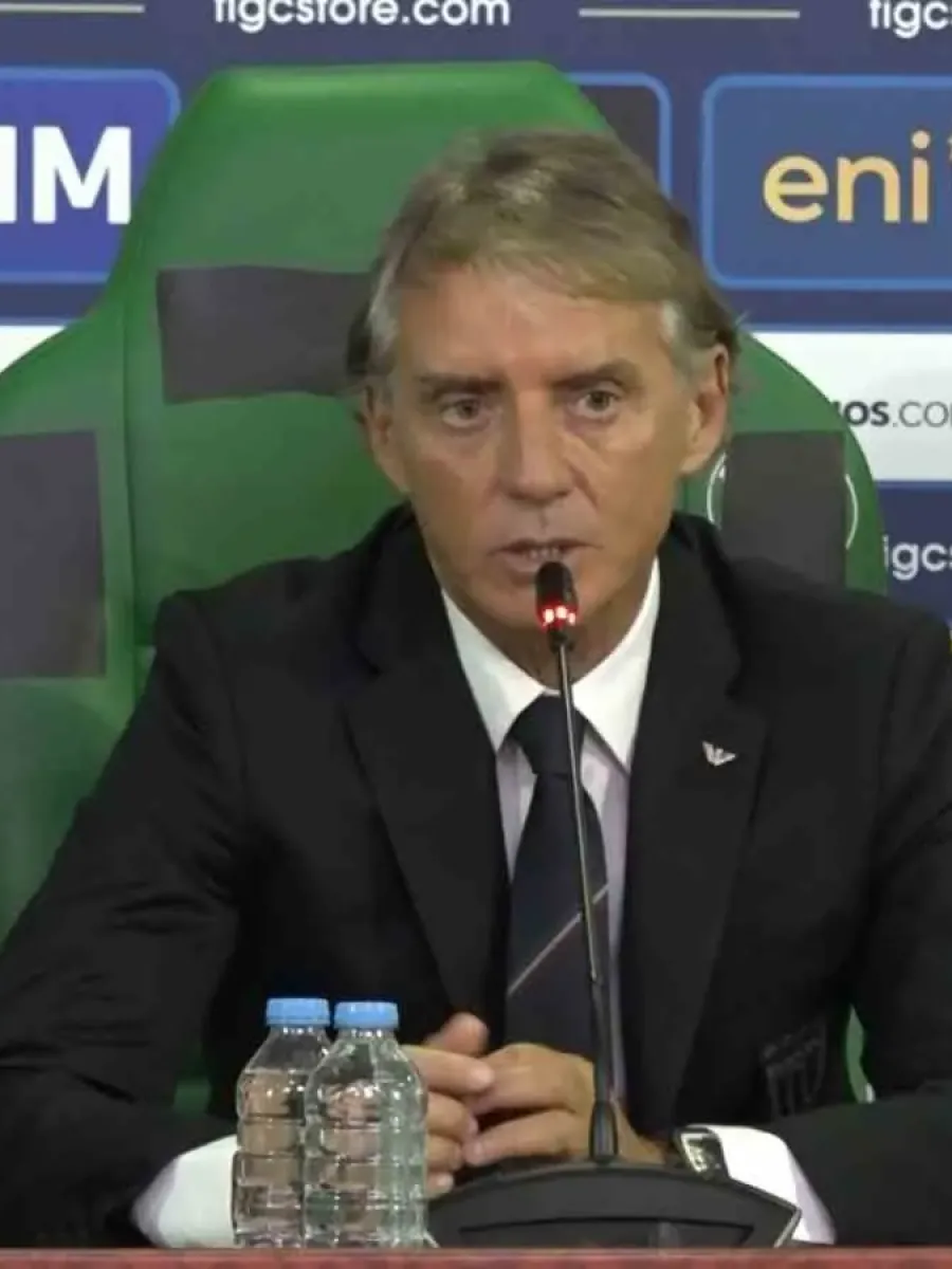 Roberto Mancini: "Takım her şeyi en iyi şekilde sahaya taşıdı, mutluyum"