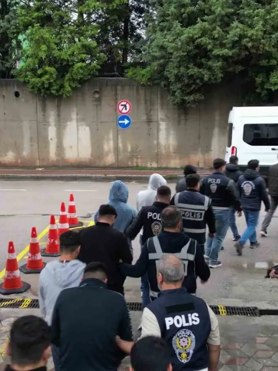 6,2 milyarlık para trafiğinde 29 şüpheli tutuklandı