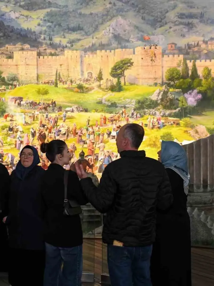 "Panorama 1326" milyonları tarihin kalbinde buluşturdu