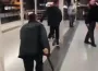 Maç izler gibi kavgayı seyrettiler! Kavga ringe döndü