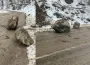 İnegöl'de heyelan! Yol kısmen trafiğe kapandı