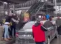 Kaza sonrası yumruklar konuştu!