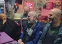 İnegöl'de bu kahveye gelen çıkamıyor