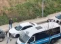 Otomobil sürücüsü motosikletliye copla saldırdı