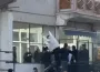 Sokak ortasında tekmeler, sopalar havada uçuştu