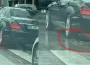 İnegöl'de izmaritleri cadde ortasına boşalttı!