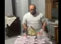 “Hayvan İşinde Para Yok” Diyenlere Para Balyalarıyla Yanıt Verdi