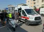 İnegöl'de 2 otomobilin arasında kaldı!
