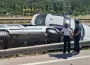 İnegöl'de 2 araç birden orta refüje saplandı!