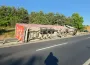 İnegöl'de Kontrolden Çıkan Tır Yan Yattı