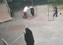 Cami avlusunda imam ve müezzin birbirine girdi!