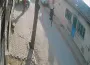 Manisa'da 2 öğrencinin vurulduğu saldırı kamerada