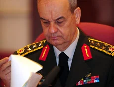 İlker Başbuğ istifaya mı zorlanıyor?