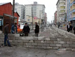 Bu da Ağrı'daki Berlin Duvarı