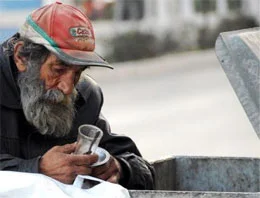 Hırsızlar kefen parasını da çalmış