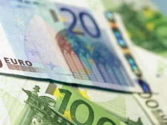 Euro tutulamıyor, yeni rekor kırıldı