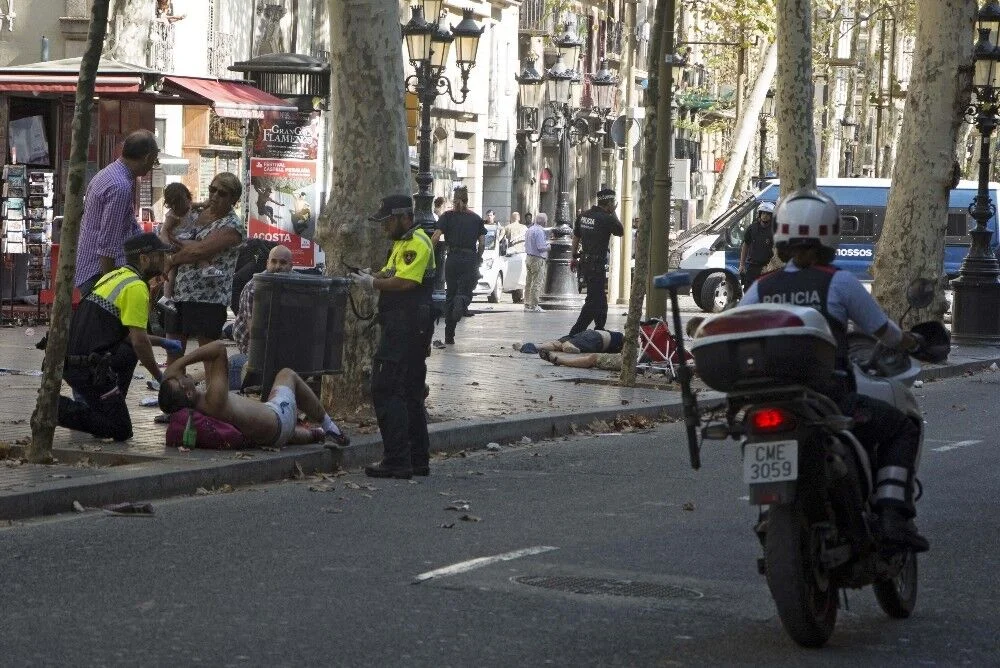 Barcelona saldırısına 4 gözaltı