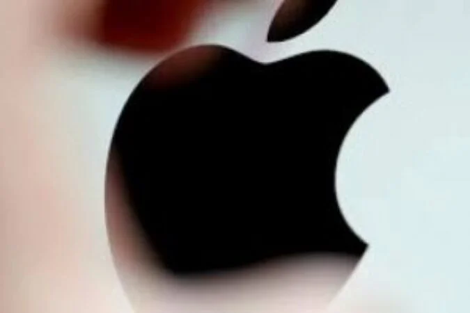 Apple katlanabilir iPhoneu piyasaya sürecek