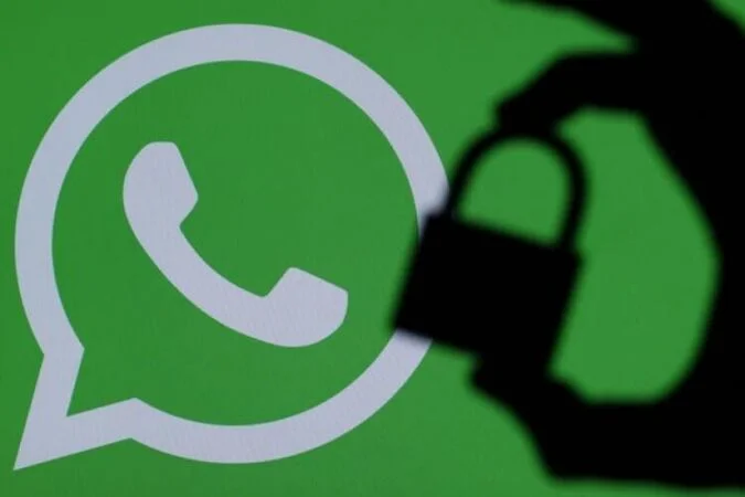 WhatsApp ve Snapchat uygulamalarına yasak geldi!