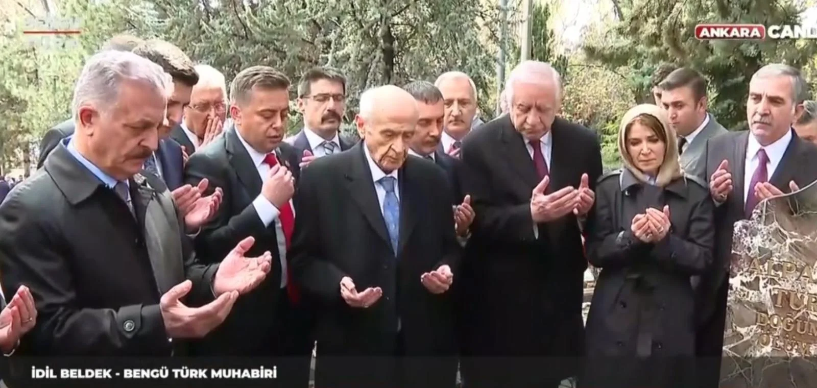Bahçeli'den ilk görüntü, Alparslan Türkeş’in Mezarını Ziyaret Etti