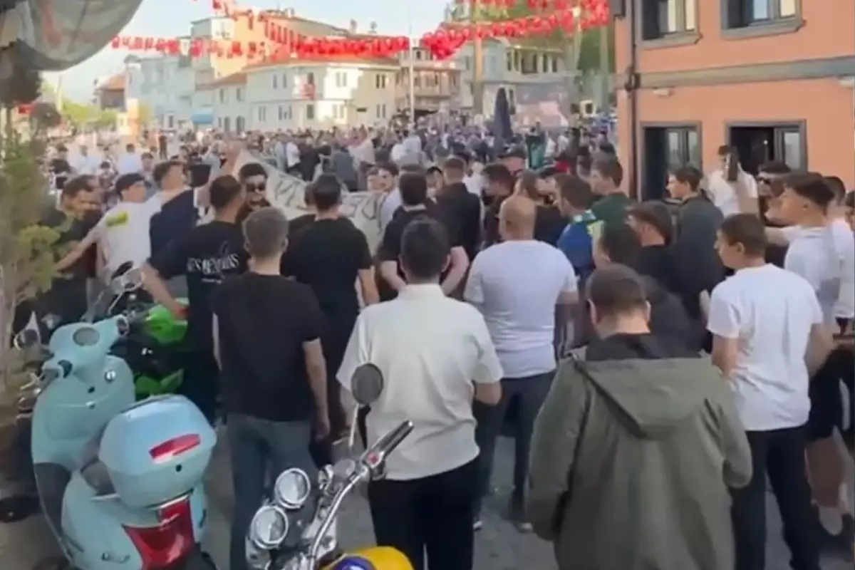 Teksas Grubu O Belediye Başkanını İstifaya Çağırdı