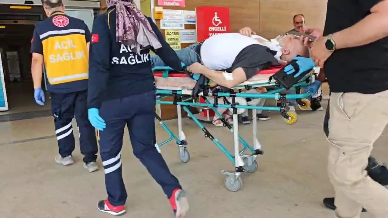 Motosiklet sürücüsü kazada yaralandı