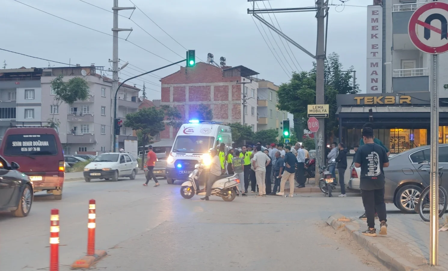 2 Genç Yaralandı İnegöl’de Korkutan Kaza