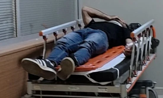 İnegöl'de motosikletli genç ölümden döndü!