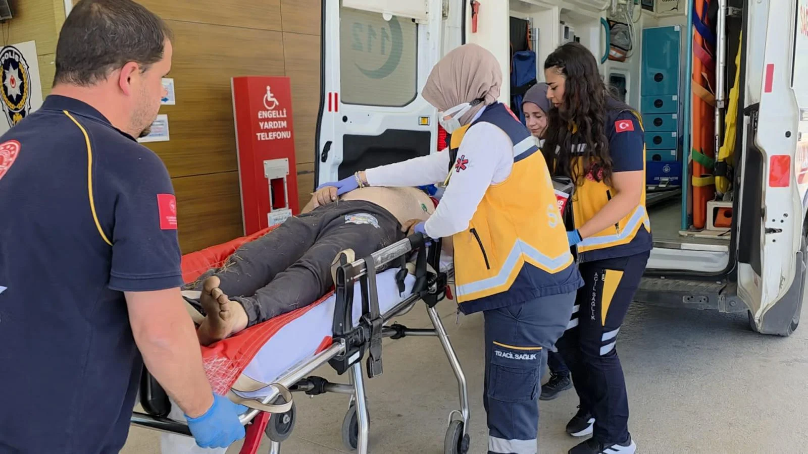 İnegöl'de ağaçtan düşen adamdan kahreden haber!