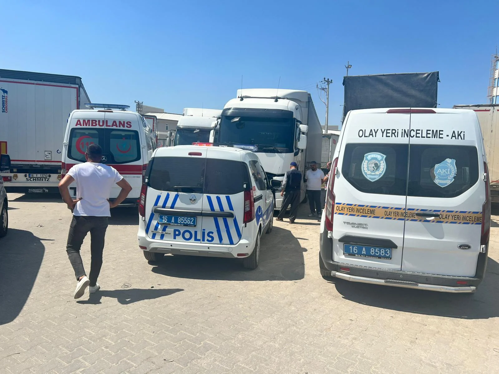 27 yaşındaki genç şoför kendini astı