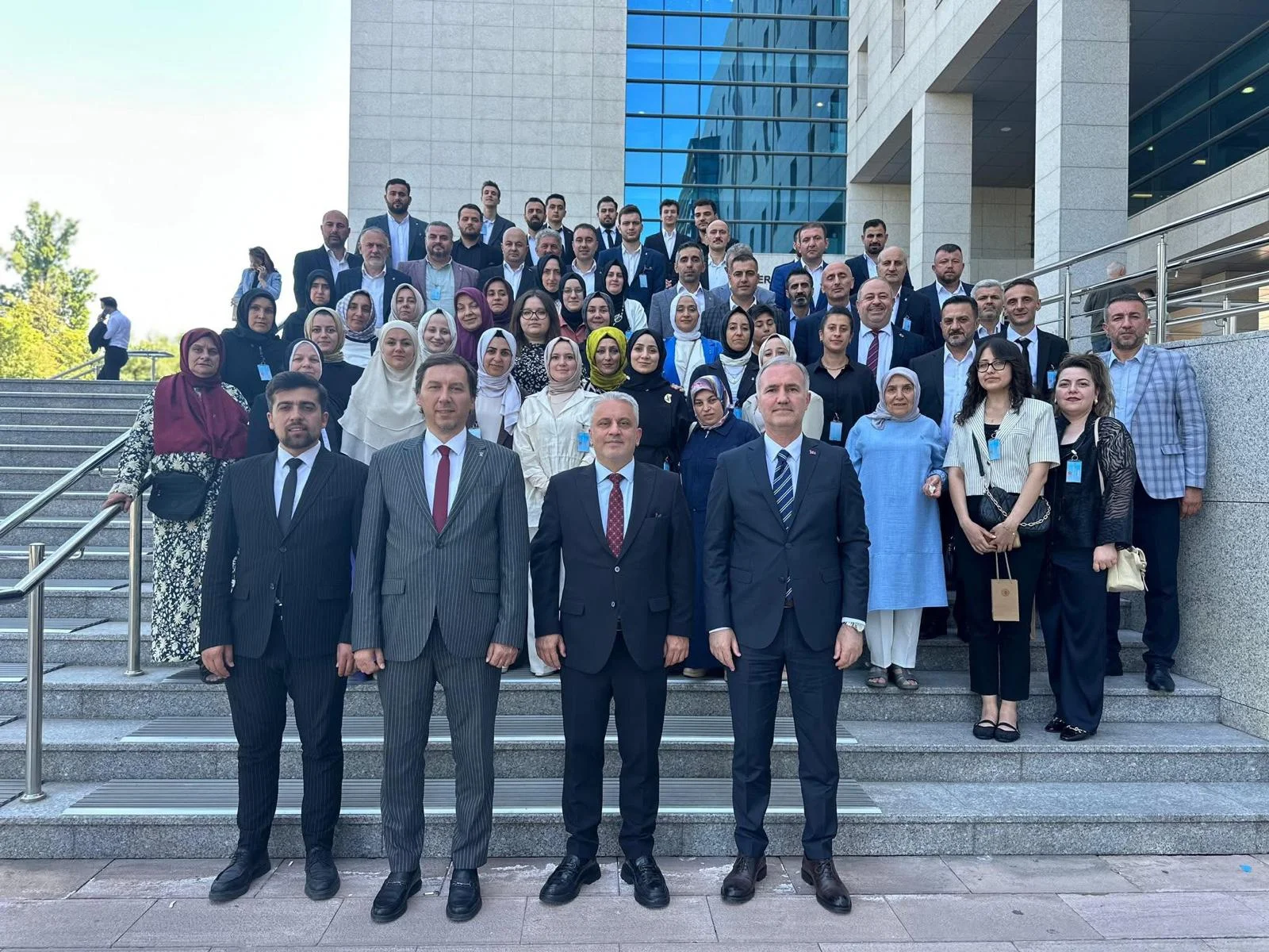 AK Parti İnegöl'den TBMM'ye çıkarma