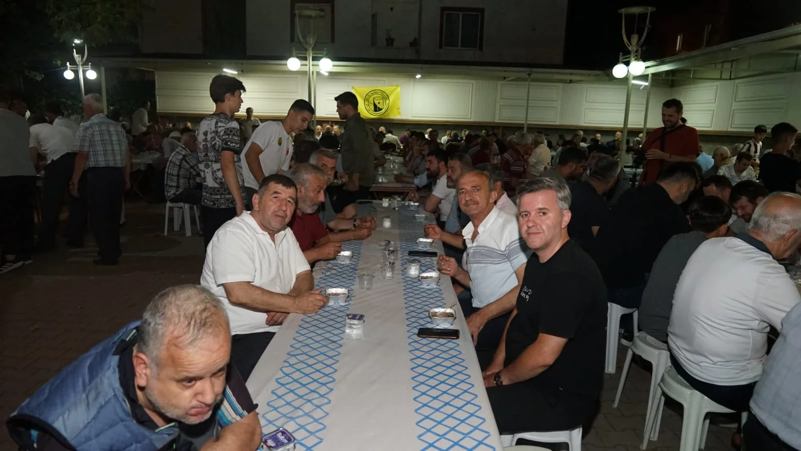 1500 Kişiye Aşure İkram Edildi